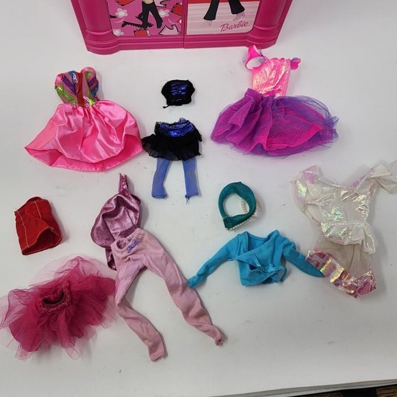 BARBIE VTG 97 FASHION AVENUE CARRYING CASE STORAGE WARDROBE CLOSET ACCESSORIES - Picture 2 of 13